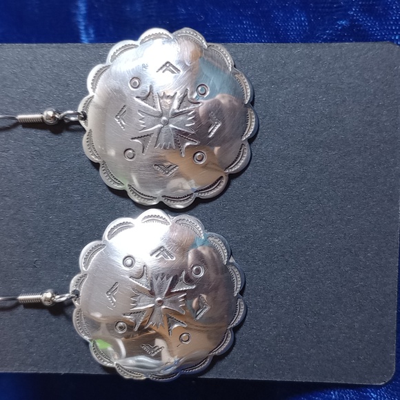 Vintage Sterling Silver Tribal Design Concho Dangle Earrings - Picture 15 of 15